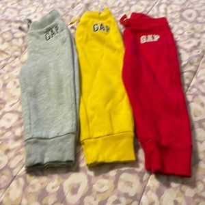 Toddler boy size 2T Gap sweatpants 3 pair